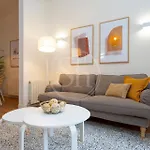 Apartment Comodo Piso En Eixample Barcelona