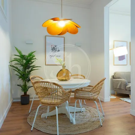 Comodo Piso En Eixample * Барселона