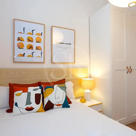 Comodo Piso En Eixample * Барселона