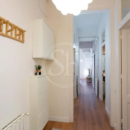 Апартаменты Comodo Piso En Eixample *