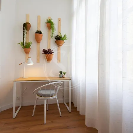 Comodo Piso En Eixample