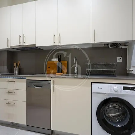 Comodo Piso En Eixample *