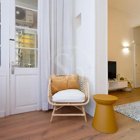 Comodo Piso En Eixample Lägenhet *